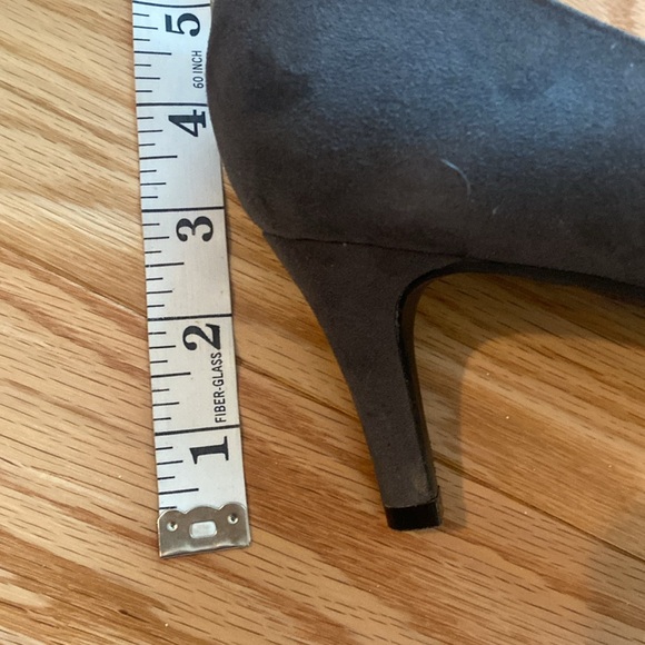Dark gray heels - Picture 13 of 13